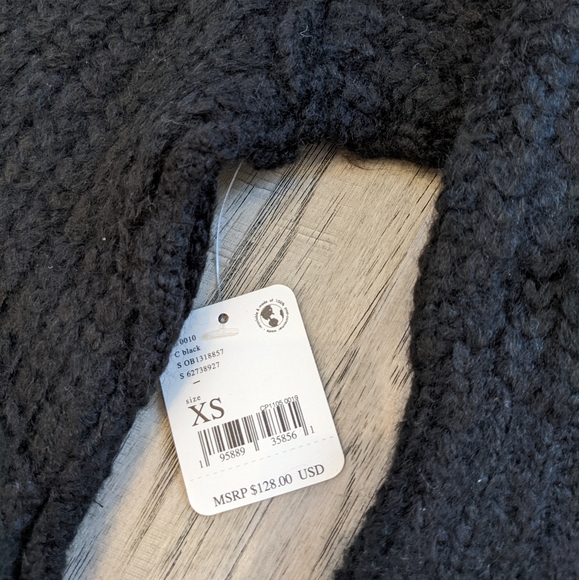 NWT Free People Blue Bell V Neck Sweater - Picture 10 of 10